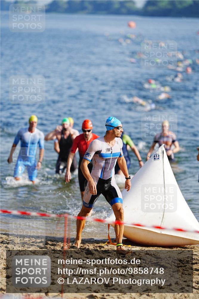 21.06.2026 - 29. Vierlanden-Triathlon LAZAROV Photography http://msf.ph/oto/9858748 21.06.2026 08:15:32 Schwimmen  meine-sportfotos.de