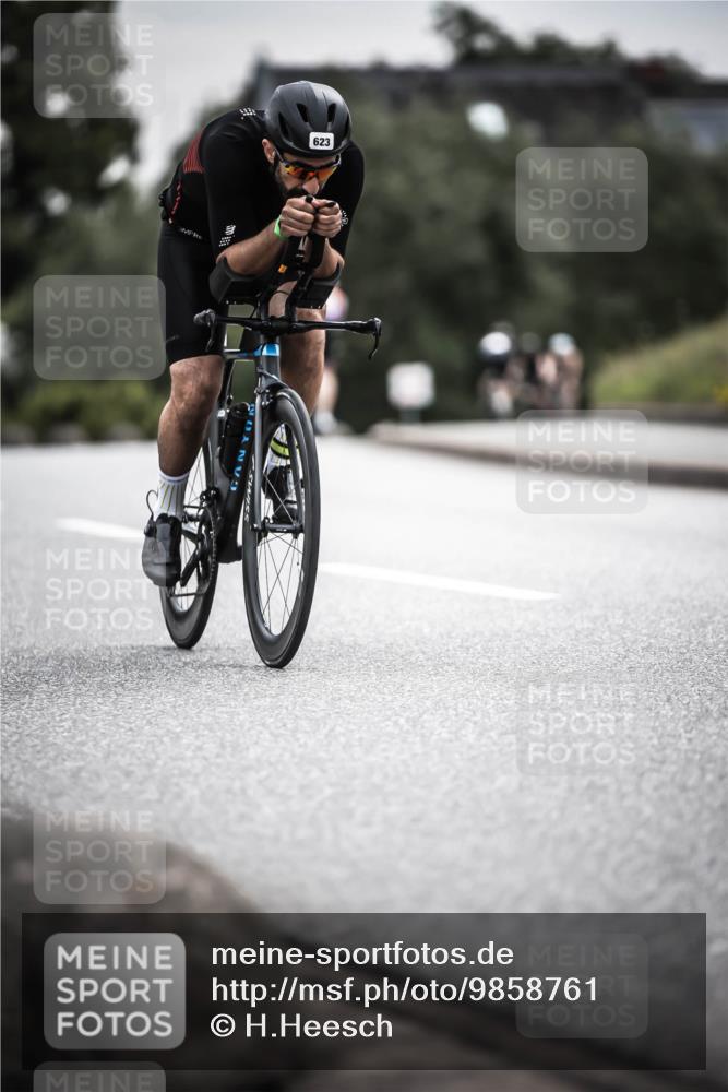 21.06.2026 - 29. Vierlanden-Triathlon H.Heesch http://msf.ph/oto/9858761 21.06.2026 10:31:05 Radfahren 154, 352, 505, 623 meine-sportfotos.de