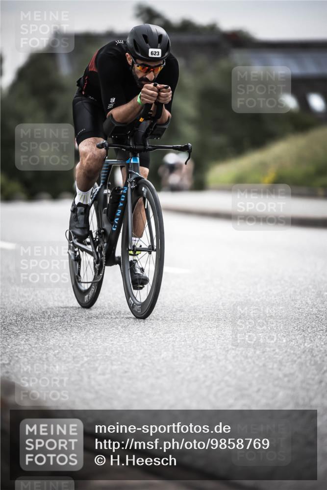 21.06.2026 - 29. Vierlanden-Triathlon H.Heesch http://msf.ph/oto/9858769 21.06.2026 10:31:05 Radfahren 154, 352, 505, 623 meine-sportfotos.de