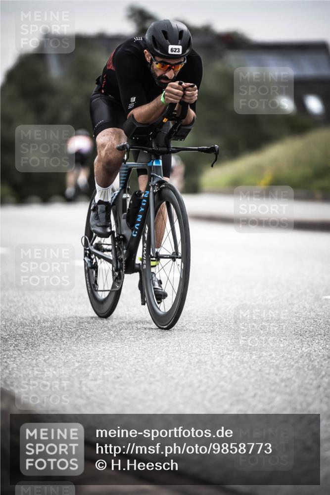 21.06.2026 - 29. Vierlanden-Triathlon H.Heesch http://msf.ph/oto/9858773 21.06.2026 10:31:05 Radfahren 154, 352, 505, 623 meine-sportfotos.de
