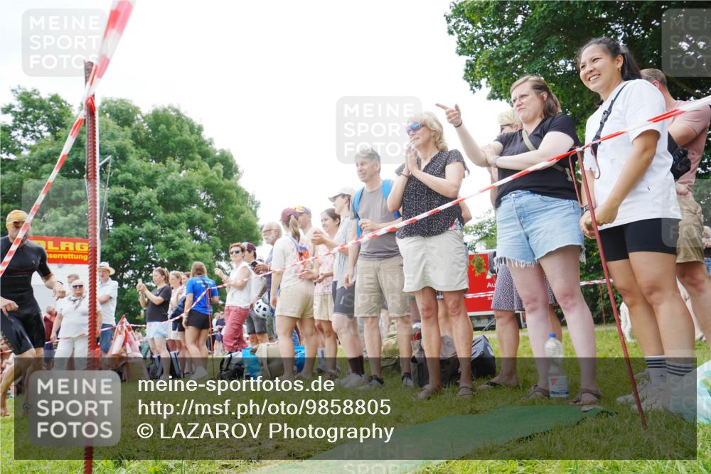 21.06.2026 - 29. Vierlanden-Triathlon LAZAROV Photography http://msf.ph/oto/9858805 21.06.2026 10:58:27 Schwimmen 661, 665, 668, 691, 715, 719 meine-sportfotos.de