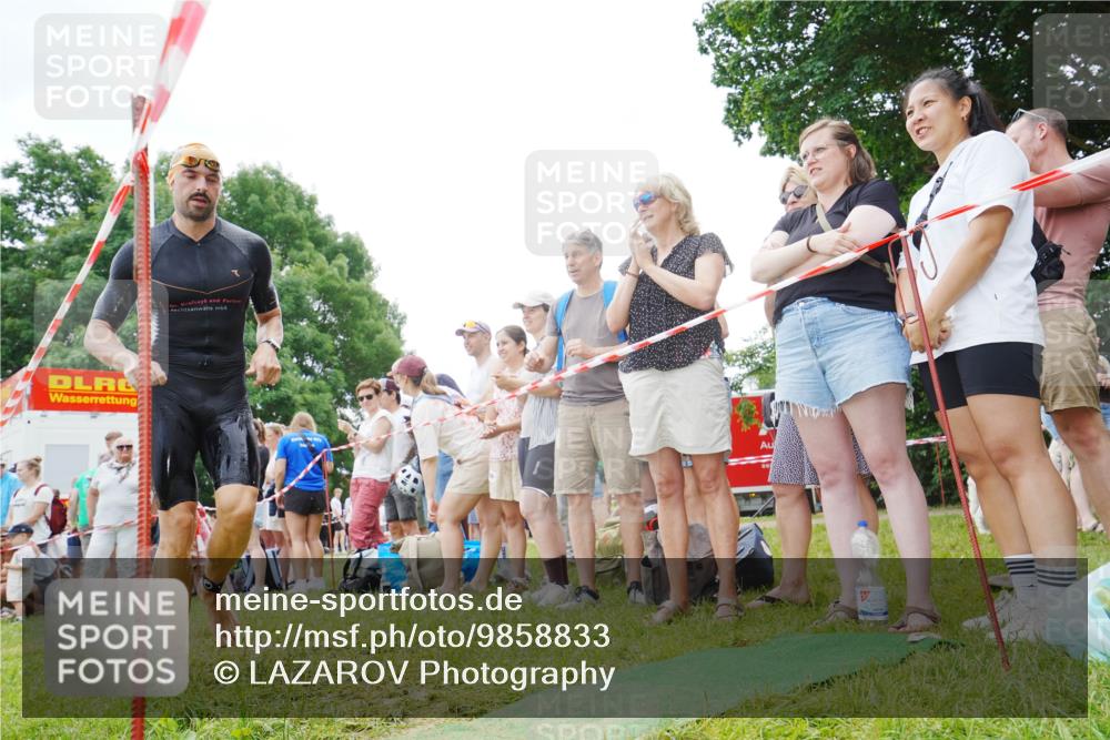 21.06.2026 - 29. Vierlanden-Triathlon LAZAROV Photography http://msf.ph/oto/9858833 21.06.2026 10:58:28 Schwimmen 661, 665, 668, 691, 715 meine-sportfotos.de