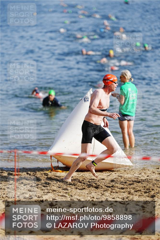 21.06.2026 - 29. Vierlanden-Triathlon LAZAROV Photography http://msf.ph/oto/9858898 21.06.2026 08:16:14 Schwimmen  meine-sportfotos.de