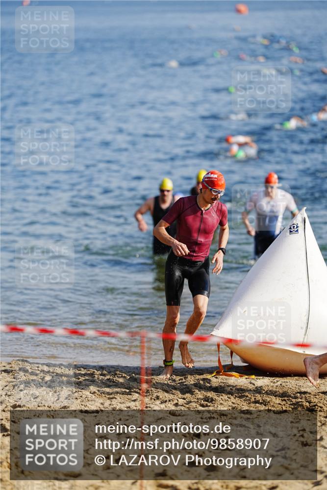 21.06.2026 - 29. Vierlanden-Triathlon LAZAROV Photography http://msf.ph/oto/9858907 21.06.2026 08:16:33 Schwimmen  meine-sportfotos.de