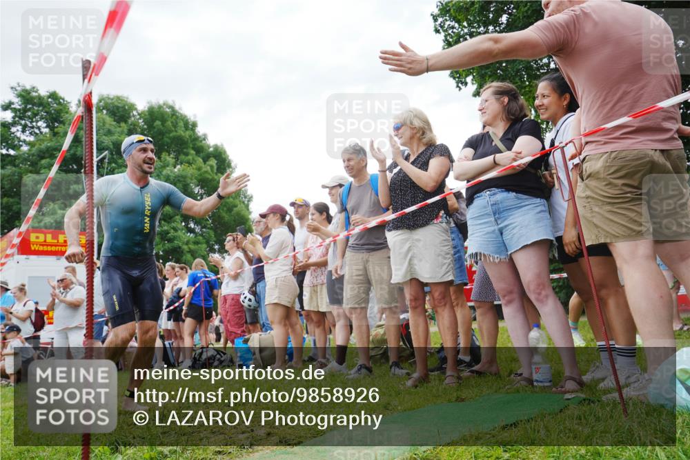 21.06.2026 - 29. Vierlanden-Triathlon LAZAROV Photography http://msf.ph/oto/9858926 21.06.2026 10:58:47 Schwimmen 630, 675, 699, 721 meine-sportfotos.de