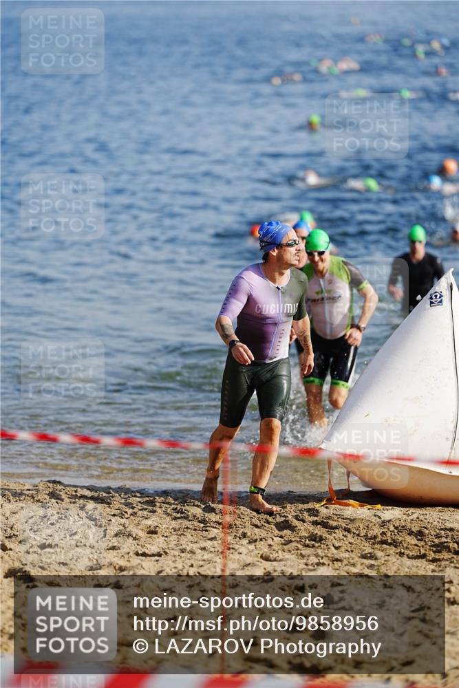 21.06.2026 - 29. Vierlanden-Triathlon LAZAROV Photography http://msf.ph/oto/9858956 21.06.2026 08:16:44 Schwimmen  meine-sportfotos.de