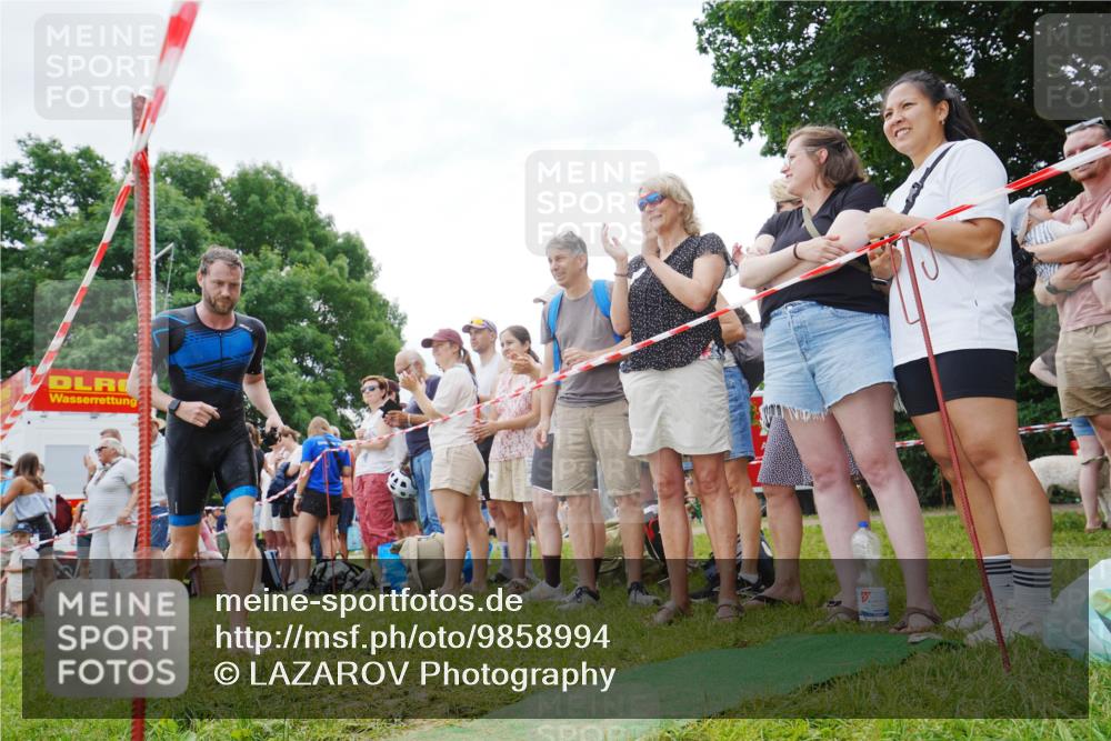 21.06.2026 - 29. Vierlanden-Triathlon LAZAROV Photography http://msf.ph/oto/9858994 21.06.2026 10:58:53 Schwimmen 630, 681, 699, 721, 745 meine-sportfotos.de