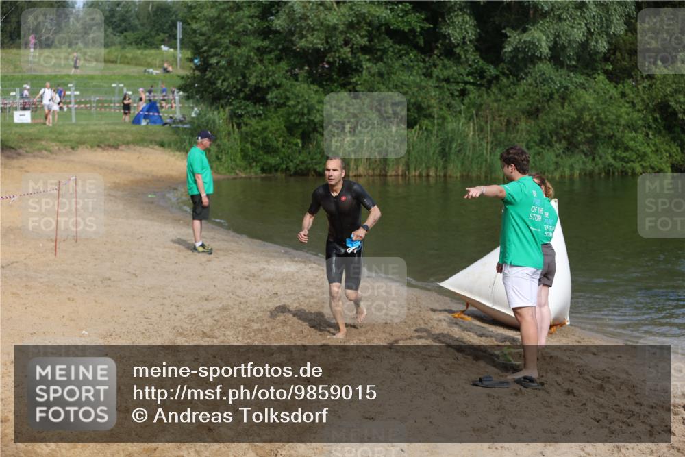 21.06.2026 - 29. Vierlanden-Triathlon Andreas Tolksdorf http://msf.ph/oto/9859015 21.06.2026 09:05:16 Schwimmen 192 meine-sportfotos.de