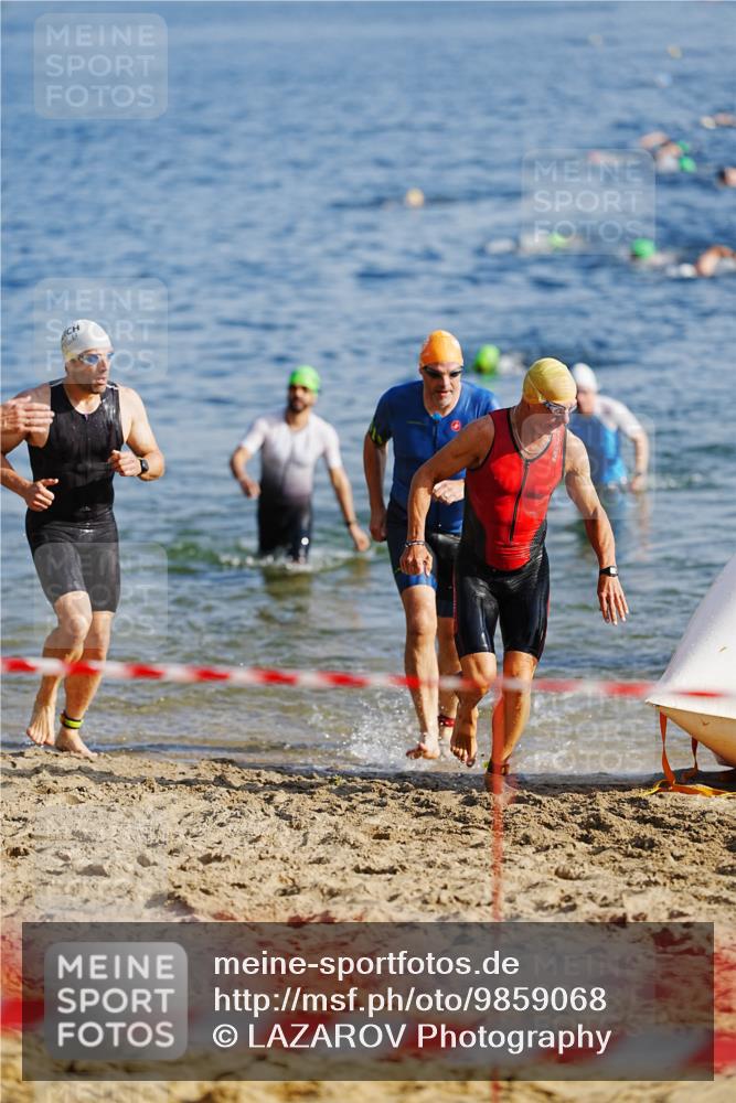 21.06.2026 - 29. Vierlanden-Triathlon LAZAROV Photography http://msf.ph/oto/9859068 21.06.2026 08:17:11 Schwimmen  meine-sportfotos.de