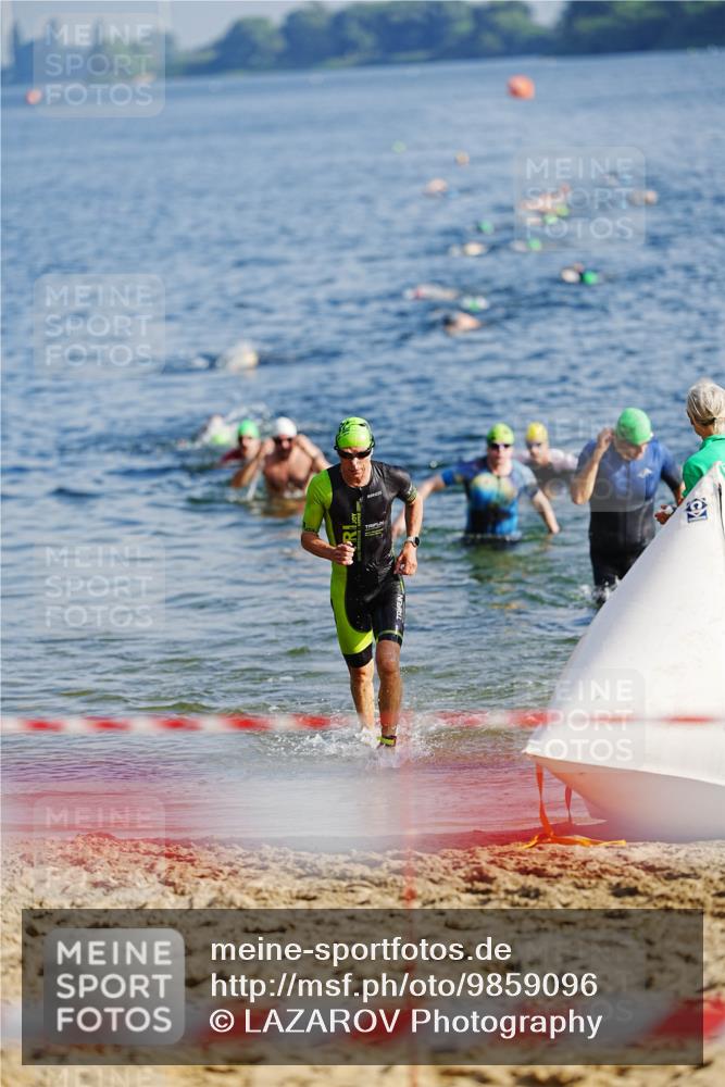 21.06.2026 - 29. Vierlanden-Triathlon LAZAROV Photography http://msf.ph/oto/9859096 21.06.2026 08:17:28 Schwimmen  meine-sportfotos.de