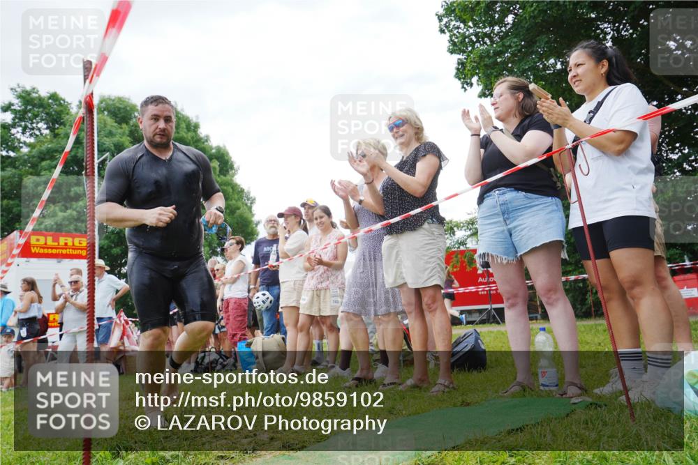 21.06.2026 - 29. Vierlanden-Triathlon LAZAROV Photography http://msf.ph/oto/9859102 21.06.2026 11:00:01 Schwimmen 724 meine-sportfotos.de