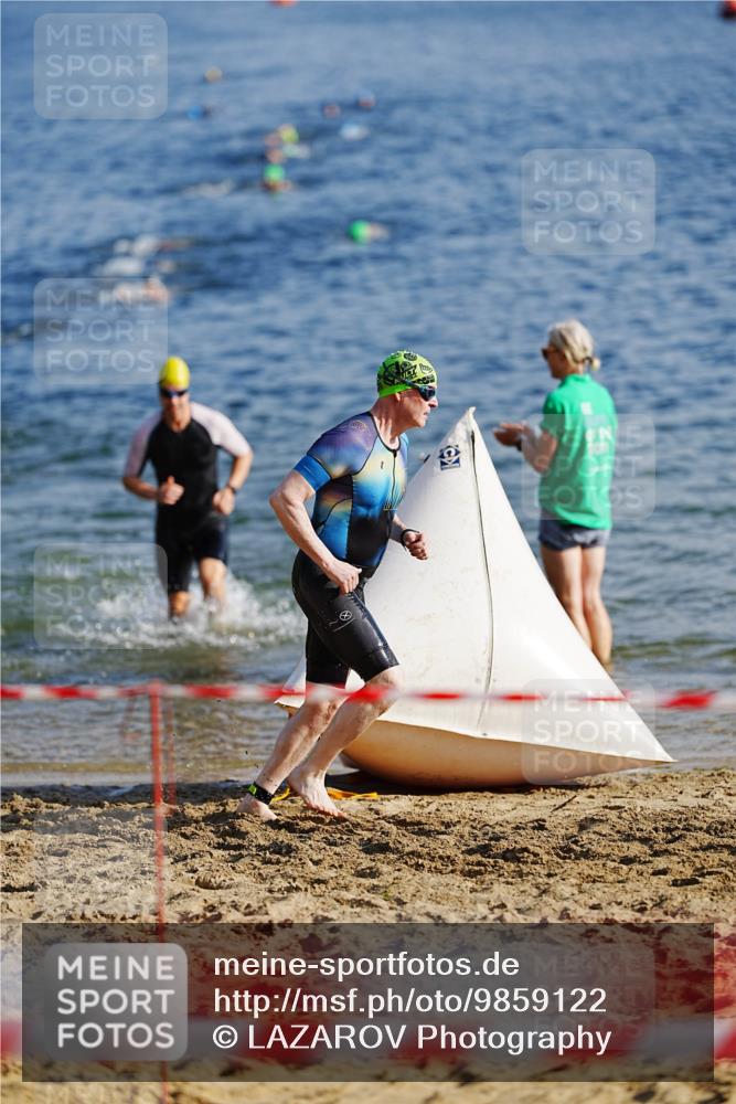 21.06.2026 - 29. Vierlanden-Triathlon LAZAROV Photography http://msf.ph/oto/9859122 21.06.2026 08:17:36 Schwimmen  meine-sportfotos.de