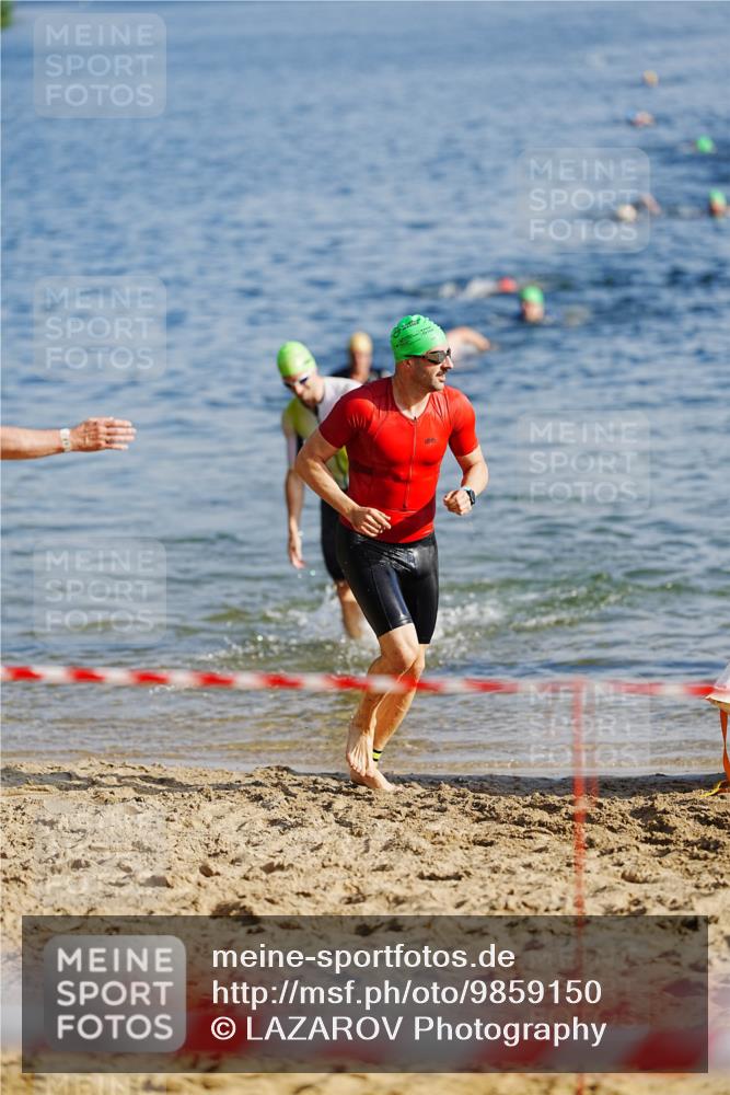 21.06.2026 - 29. Vierlanden-Triathlon LAZAROV Photography http://msf.ph/oto/9859150 21.06.2026 08:17:46 Schwimmen  meine-sportfotos.de