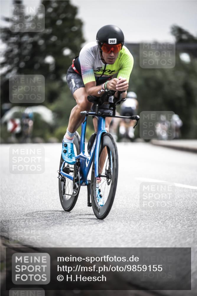 21.06.2026 - 29. Vierlanden-Triathlon H.Heesch http://msf.ph/oto/9859155 21.06.2026 10:31:51 Radfahren 62, 202, 213, 226, 308, 332, 389, 441 meine-sportfotos.de