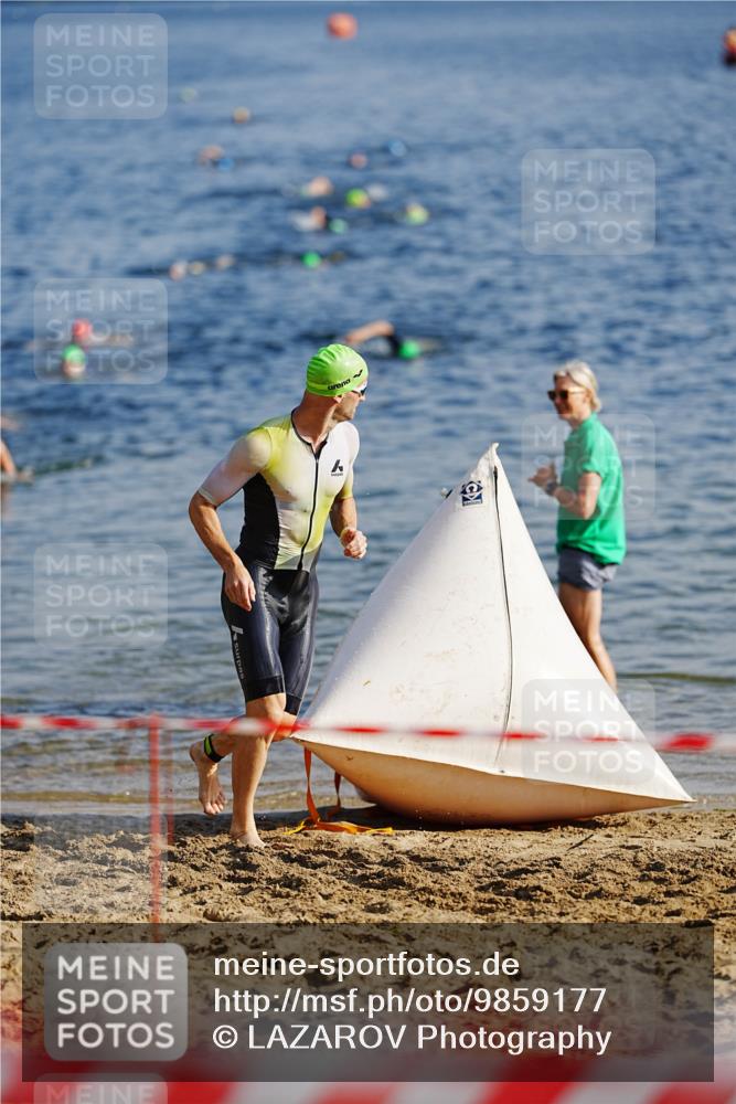 21.06.2026 - 29. Vierlanden-Triathlon LAZAROV Photography http://msf.ph/oto/9859177 21.06.2026 08:17:49 Schwimmen  meine-sportfotos.de