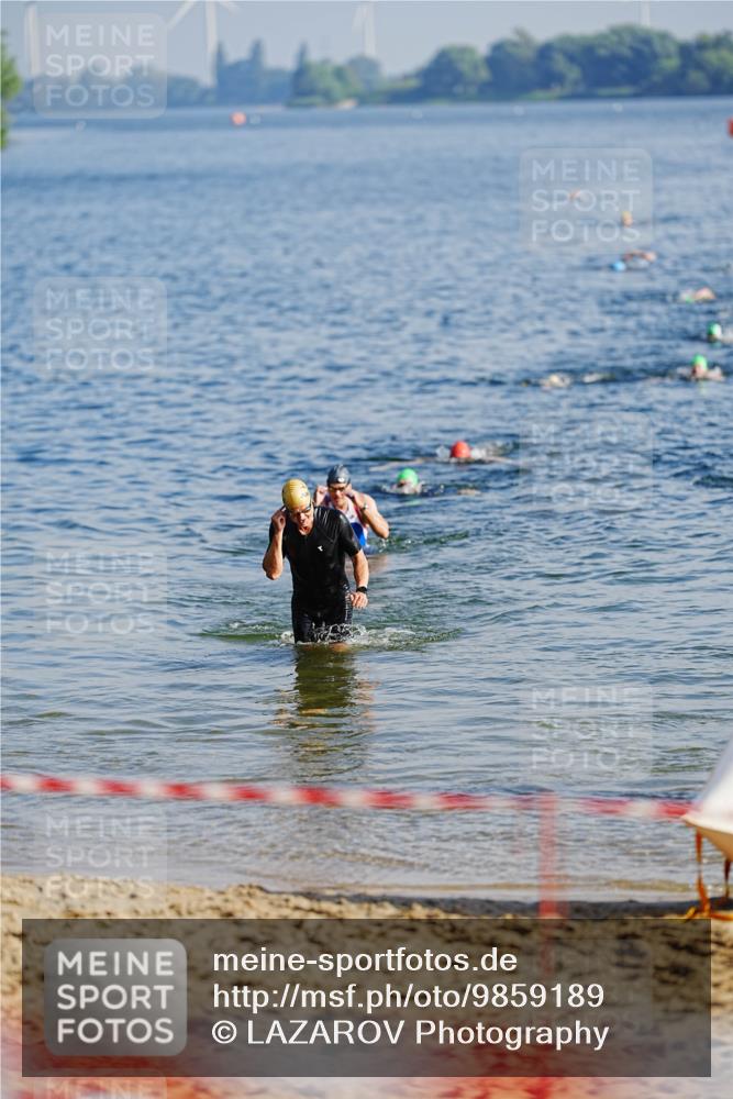 21.06.2026 - 29. Vierlanden-Triathlon LAZAROV Photography http://msf.ph/oto/9859189 21.06.2026 08:17:53 Schwimmen  meine-sportfotos.de