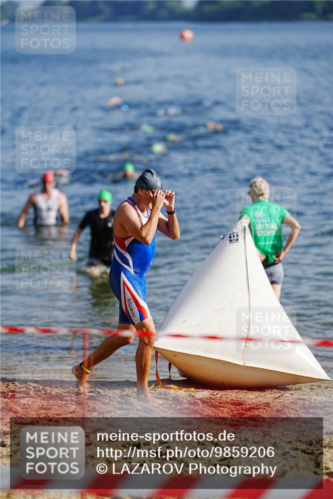 21.06.2026 - 29. Vierlanden-Triathlon LAZAROV Photography http://msf.ph/oto/9859206 21.06.2026 08:18:07 Schwimmen  meine-sportfotos.de