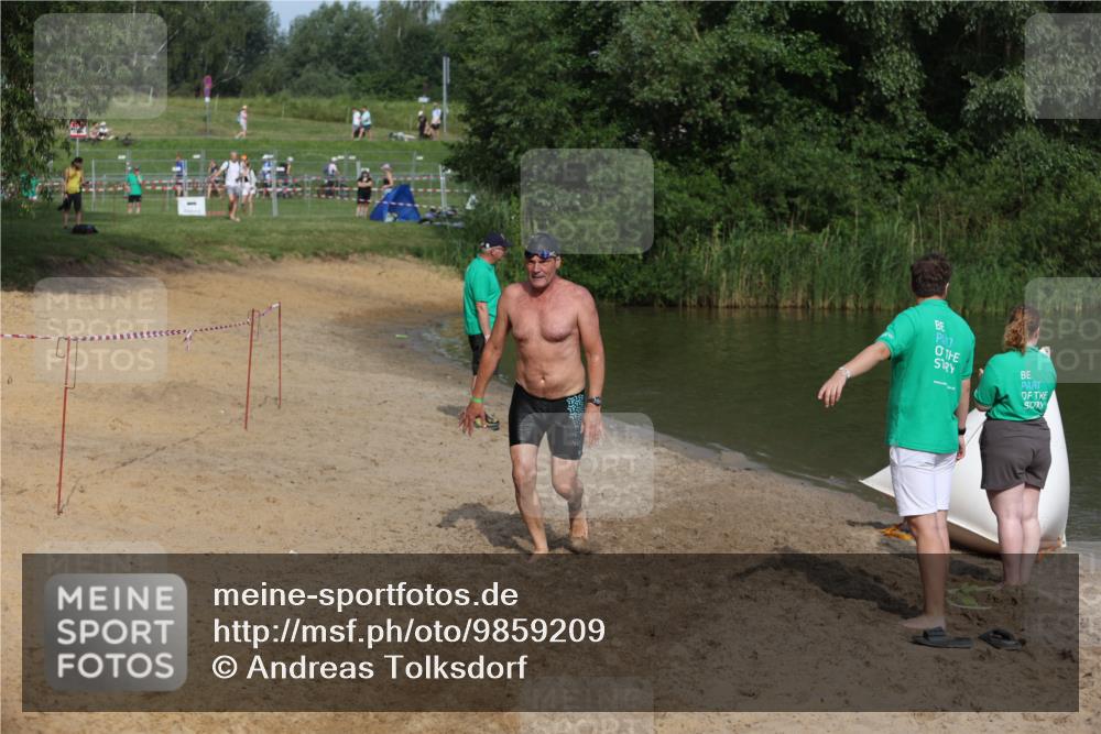 21.06.2026 - 29. Vierlanden-Triathlon Andreas Tolksdorf http://msf.ph/oto/9859209 21.06.2026 09:05:25 Schwimmen 287 meine-sportfotos.de