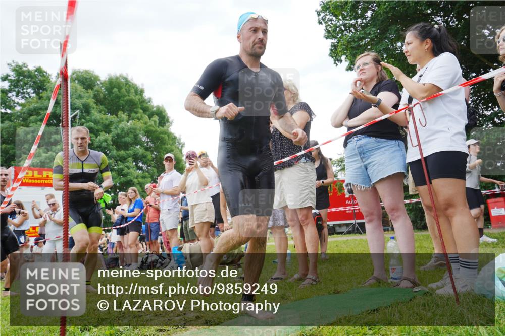 21.06.2026 - 29. Vierlanden-Triathlon LAZAROV Photography http://msf.ph/oto/9859249 21.06.2026 11:02:04 Schwimmen 641, 642, 644, 685, 707, 710, 728, 743 meine-sportfotos.de