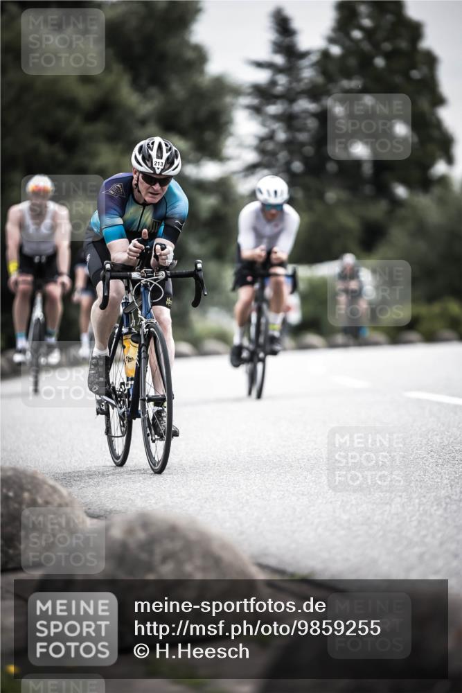 21.06.2026 - 29. Vierlanden-Triathlon H.Heesch http://msf.ph/oto/9859255 21.06.2026 10:31:57 Radfahren 52, 62, 137, 138, 213, 332, 441 meine-sportfotos.de