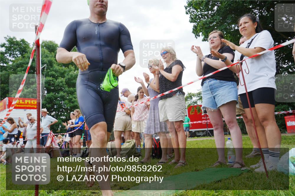 21.06.2026 - 29. Vierlanden-Triathlon LAZAROV Photography http://msf.ph/oto/9859262 21.06.2026 11:02:08 Schwimmen 642, 685, 710, 728, 743 meine-sportfotos.de
