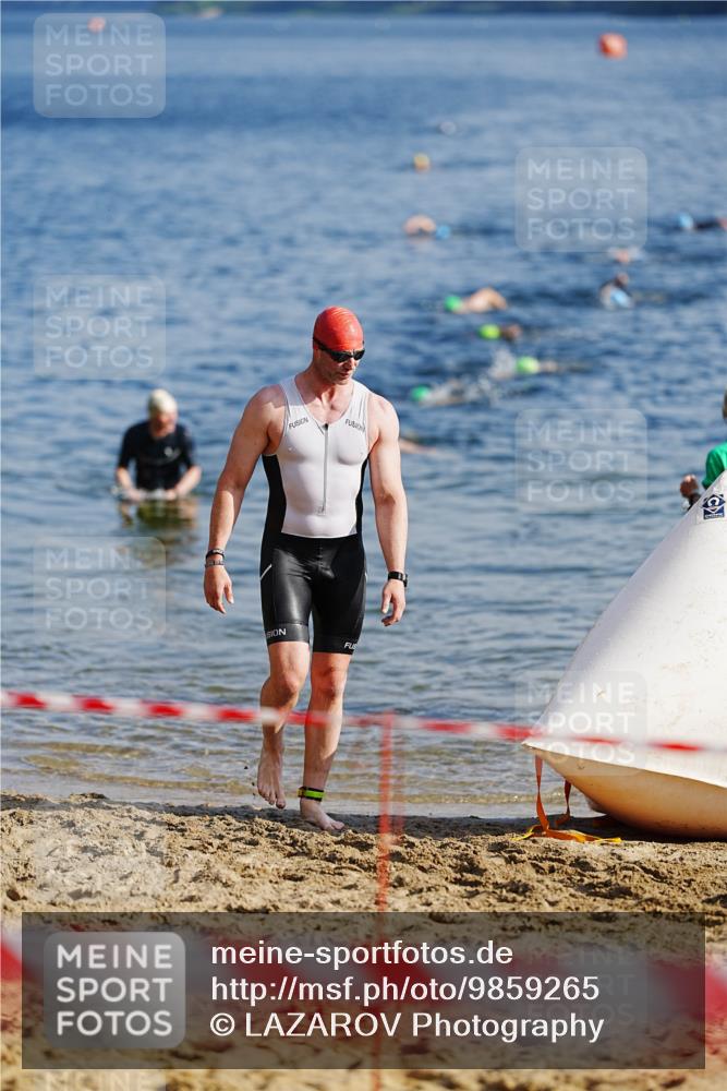 21.06.2026 - 29. Vierlanden-Triathlon LAZAROV Photography http://msf.ph/oto/9859265 21.06.2026 08:18:19 Schwimmen  meine-sportfotos.de