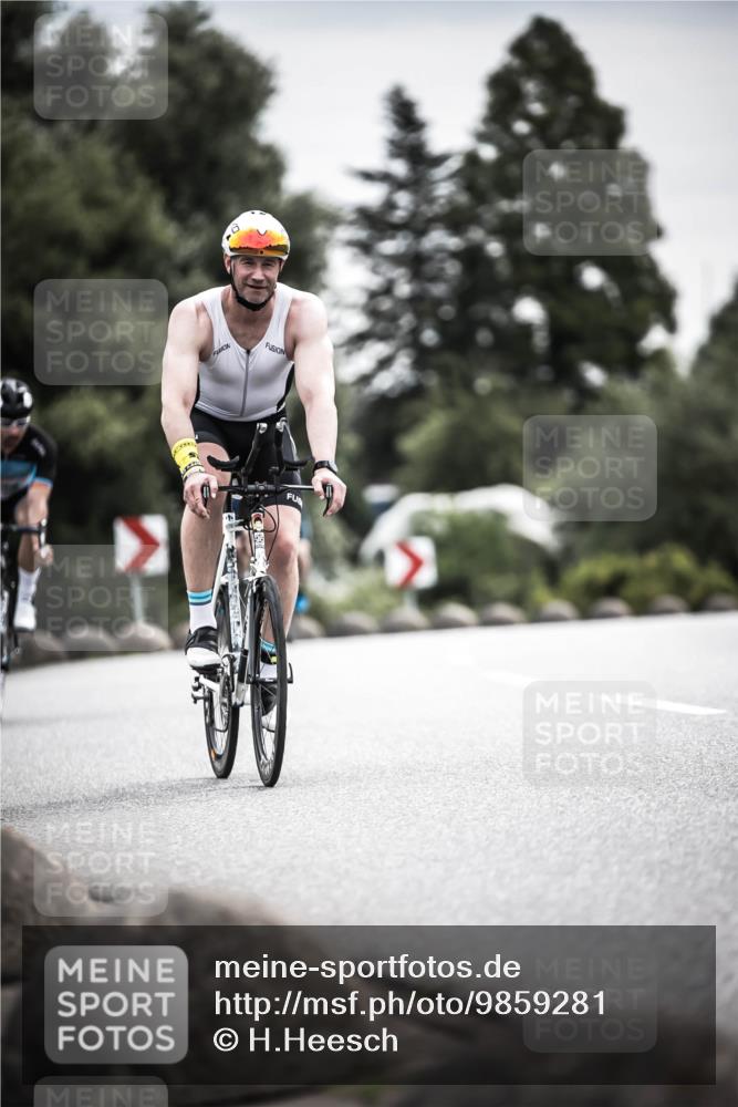 21.06.2026 - 29. Vierlanden-Triathlon H.Heesch http://msf.ph/oto/9859281 21.06.2026 10:31:59 Radfahren 52, 62, 137, 138, 213, 332, 441, 617 meine-sportfotos.de