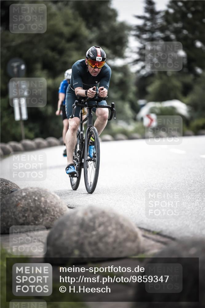21.06.2026 - 29. Vierlanden-Triathlon H.Heesch http://msf.ph/oto/9859347 21.06.2026 10:32:03 Radfahren 19, 52, 57, 137, 138, 617 meine-sportfotos.de