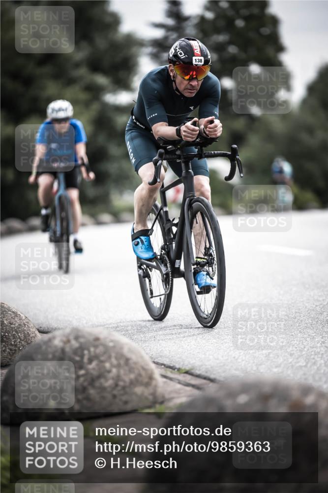 21.06.2026 - 29. Vierlanden-Triathlon H.Heesch http://msf.ph/oto/9859363 21.06.2026 10:32:03 Radfahren 19, 52, 57, 137, 138, 617 meine-sportfotos.de
