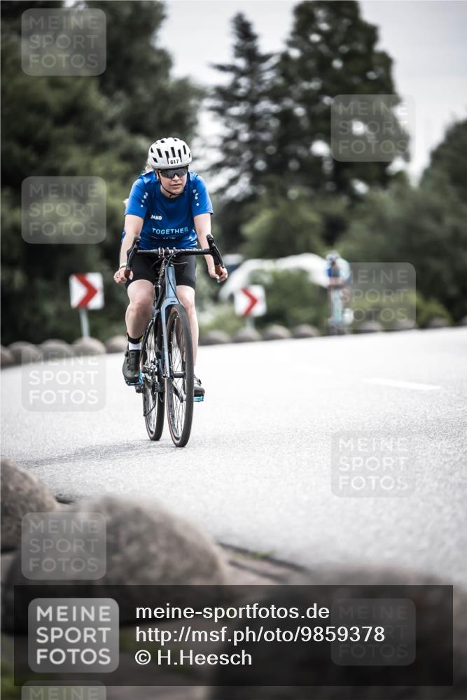 21.06.2026 - 29. Vierlanden-Triathlon H.Heesch http://msf.ph/oto/9859378 21.06.2026 10:32:04 Radfahren 19, 52, 57, 138, 617 meine-sportfotos.de