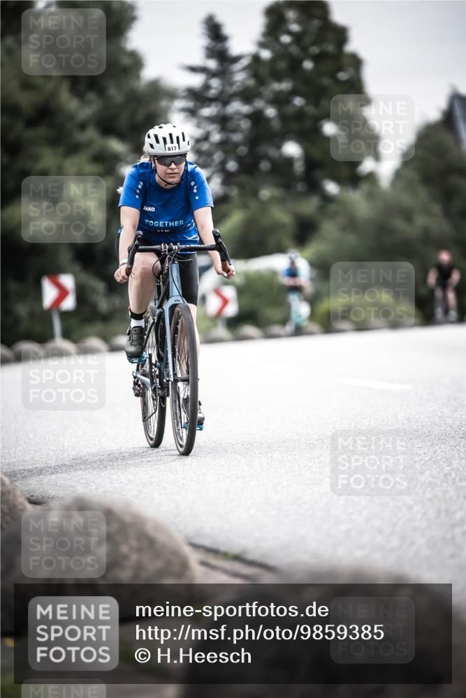 21.06.2026 - 29. Vierlanden-Triathlon H.Heesch http://msf.ph/oto/9859385 21.06.2026 10:32:04 Radfahren 19, 52, 57, 138, 617 meine-sportfotos.de