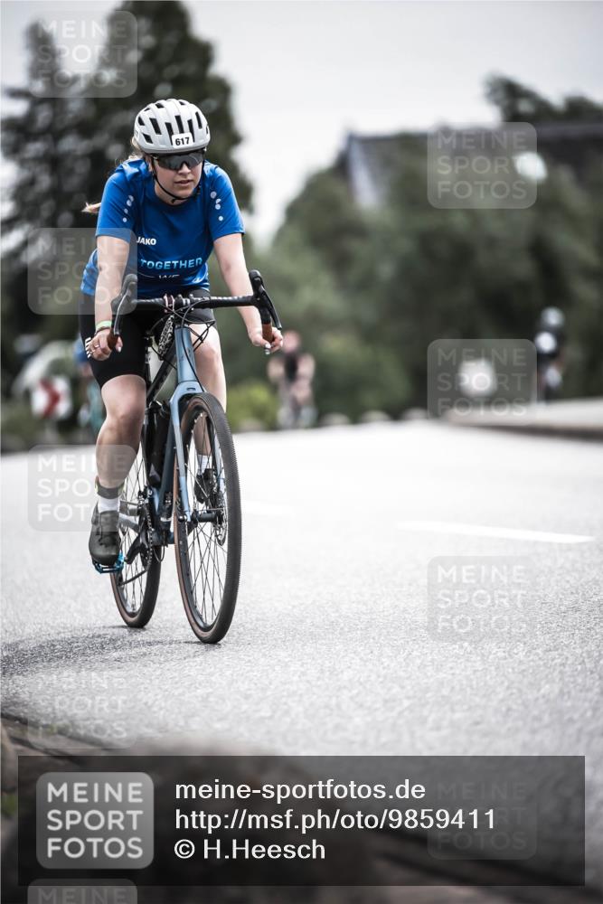 21.06.2026 - 29. Vierlanden-Triathlon H.Heesch http://msf.ph/oto/9859411 21.06.2026 10:32:04 Radfahren 19, 52, 57, 138, 617 meine-sportfotos.de