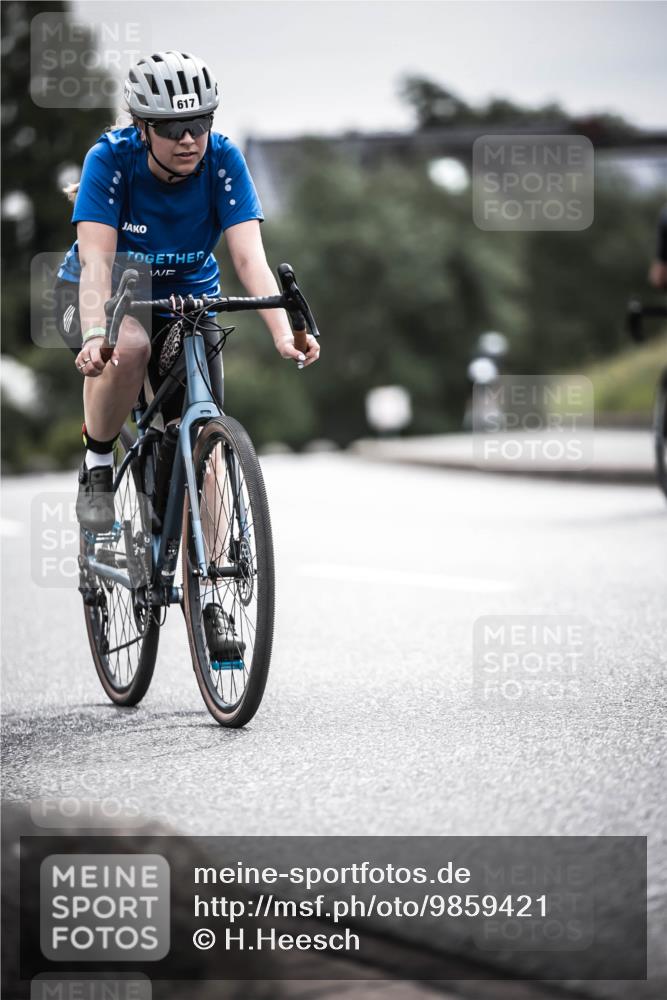 21.06.2026 - 29. Vierlanden-Triathlon H.Heesch http://msf.ph/oto/9859421 21.06.2026 10:32:04 Radfahren 19, 52, 57, 138, 617 meine-sportfotos.de