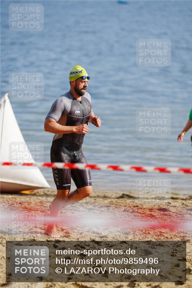 21.06.2026 - 29. Vierlanden-Triathlon LAZAROV Photography http://msf.ph/oto/9859496 21.06.2026 08:33:34 Schwimmen 9, 111 meine-sportfotos.de