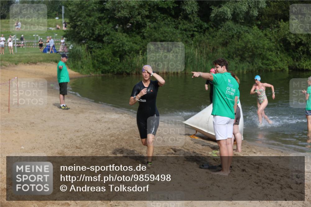 21.06.2026 - 29. Vierlanden-Triathlon Andreas Tolksdorf http://msf.ph/oto/9859498 21.06.2026 09:08:15 Schwimmen 224, 228, 1354 meine-sportfotos.de