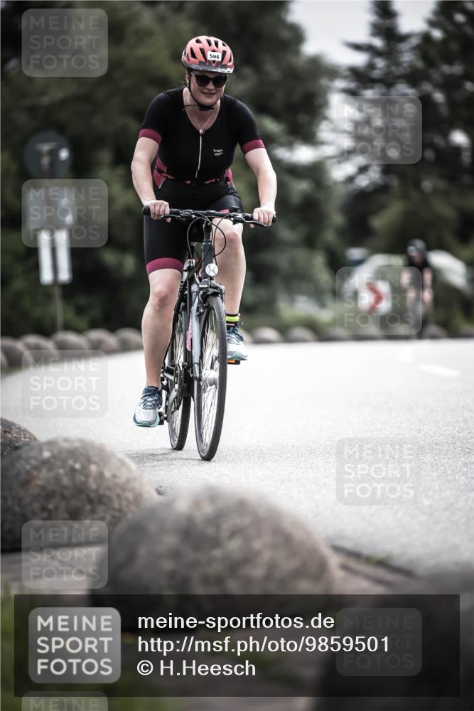 21.06.2026 - 29. Vierlanden-Triathlon H.Heesch http://msf.ph/oto/9859501 21.06.2026 10:32:15 Radfahren 84, 196, 199, 312, 594 meine-sportfotos.de