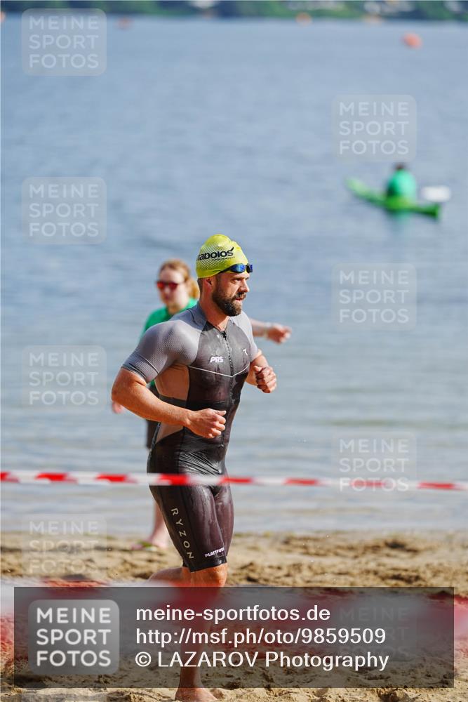 21.06.2026 - 29. Vierlanden-Triathlon LAZAROV Photography http://msf.ph/oto/9859509 21.06.2026 08:33:34 Schwimmen 9, 111 meine-sportfotos.de