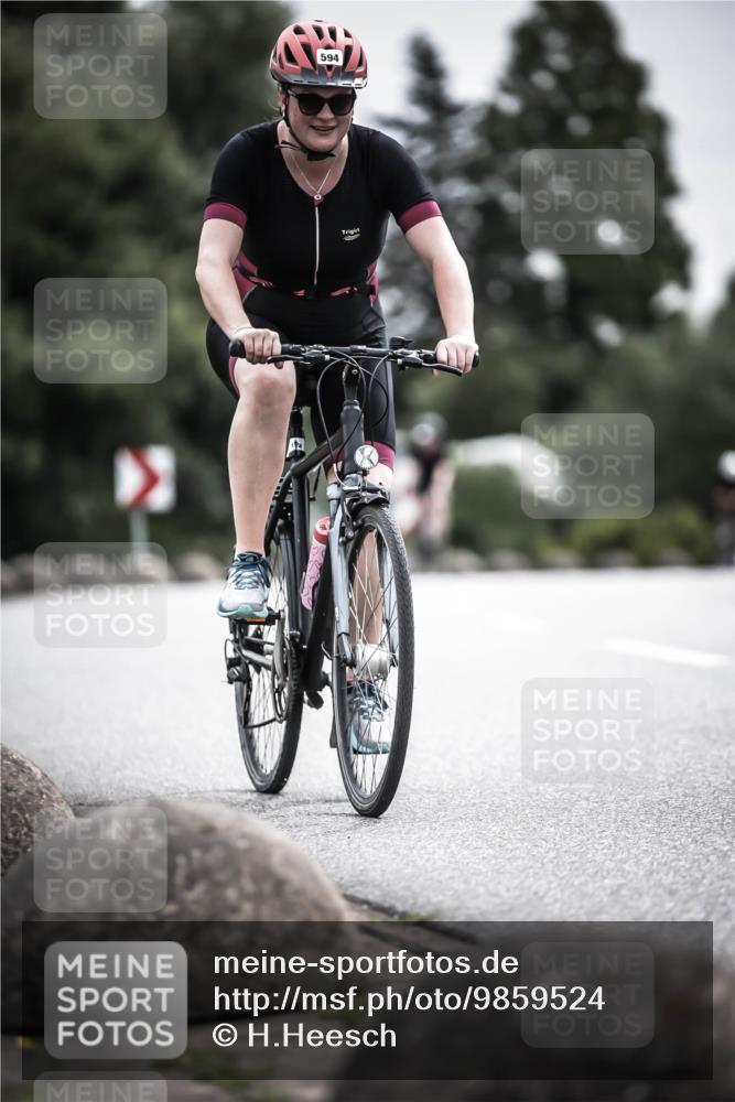 21.06.2026 - 29. Vierlanden-Triathlon H.Heesch http://msf.ph/oto/9859524 21.06.2026 10:32:16 Radfahren 84, 165, 169, 196, 199, 312, 594, 595 meine-sportfotos.de