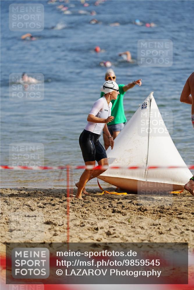 21.06.2026 - 29. Vierlanden-Triathlon LAZAROV Photography http://msf.ph/oto/9859545 21.06.2026 08:34:18 Schwimmen  meine-sportfotos.de