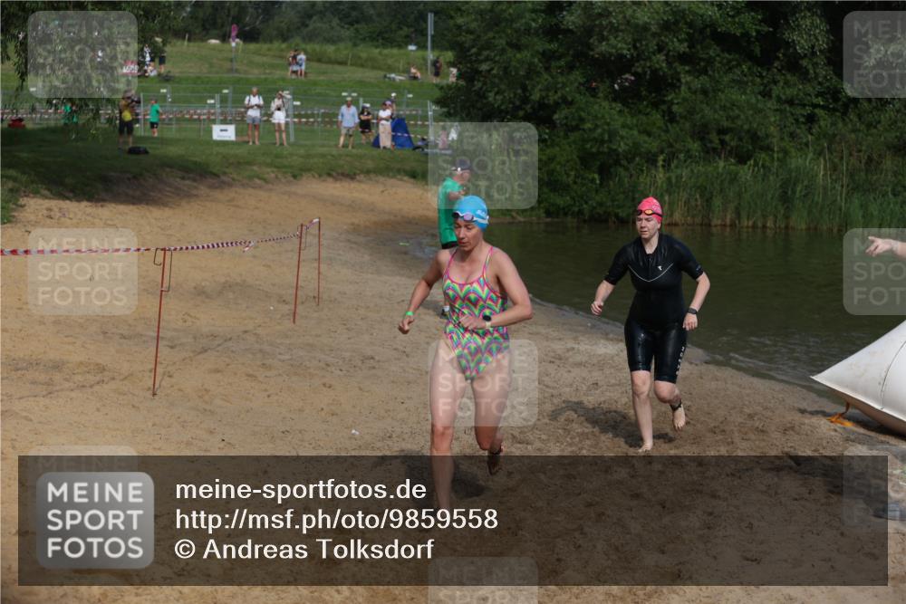 21.06.2026 - 29. Vierlanden-Triathlon Andreas Tolksdorf http://msf.ph/oto/9859558 21.06.2026 09:08:19 Schwimmen 224, 228, 233, 268, 1354 meine-sportfotos.de