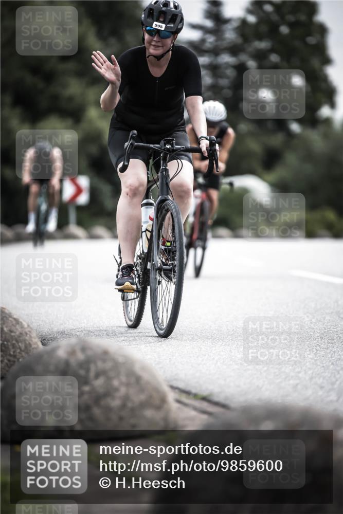 21.06.2026 - 29. Vierlanden-Triathlon H.Heesch http://msf.ph/oto/9859600 21.06.2026 10:32:23 Radfahren 13, 54, 84, 165, 169, 199, 239, 595 meine-sportfotos.de