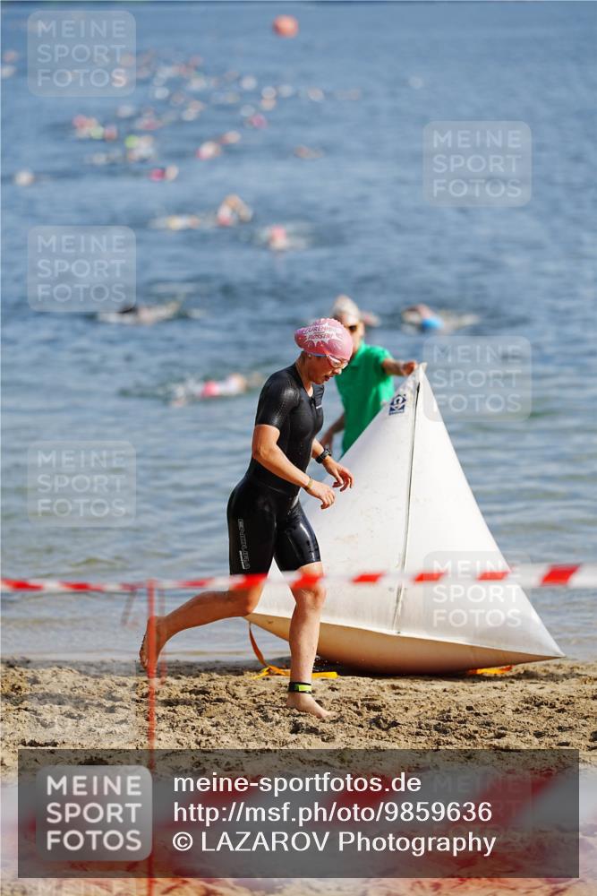 21.06.2026 - 29. Vierlanden-Triathlon LAZAROV Photography http://msf.ph/oto/9859636 21.06.2026 08:34:53 Schwimmen  meine-sportfotos.de