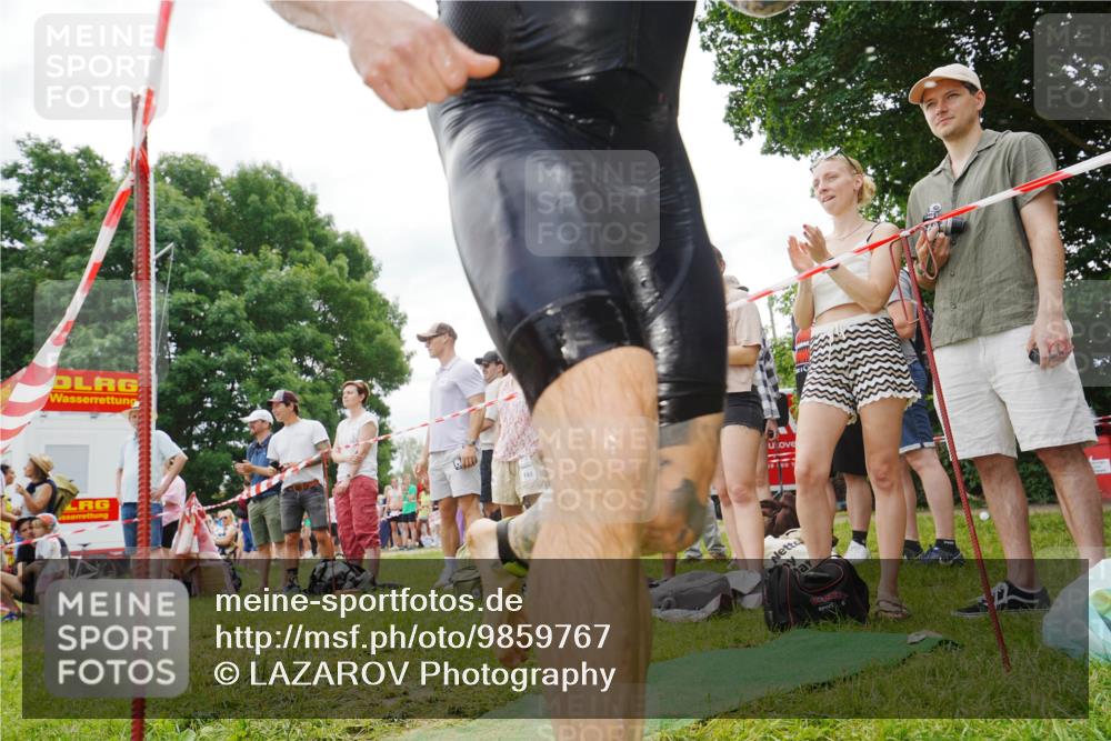 21.06.2026 - 29. Vierlanden-Triathlon LAZAROV Photography http://msf.ph/oto/9859767 21.06.2026 11:13:25 Schwimmen 779, 780, 785, 823 meine-sportfotos.de