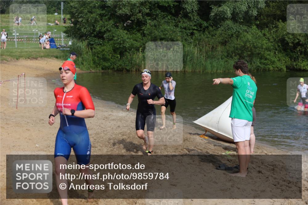 21.06.2026 - 29. Vierlanden-Triathlon Andreas Tolksdorf http://msf.ph/oto/9859784 21.06.2026 09:08:30 Schwimmen 226, 233, 257, 268 meine-sportfotos.de
