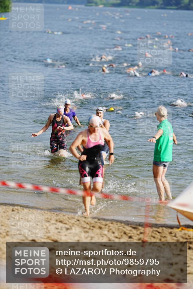 21.06.2026 - 29. Vierlanden-Triathlon LAZAROV Photography http://msf.ph/oto/9859795 21.06.2026 08:36:24 Schwimmen  meine-sportfotos.de