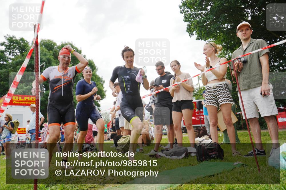 21.06.2026 - 29. Vierlanden-Triathlon LAZAROV Photography http://msf.ph/oto/9859815 21.06.2026 11:16:48 Schwimmen 754, 761, 783, 845, 876 meine-sportfotos.de