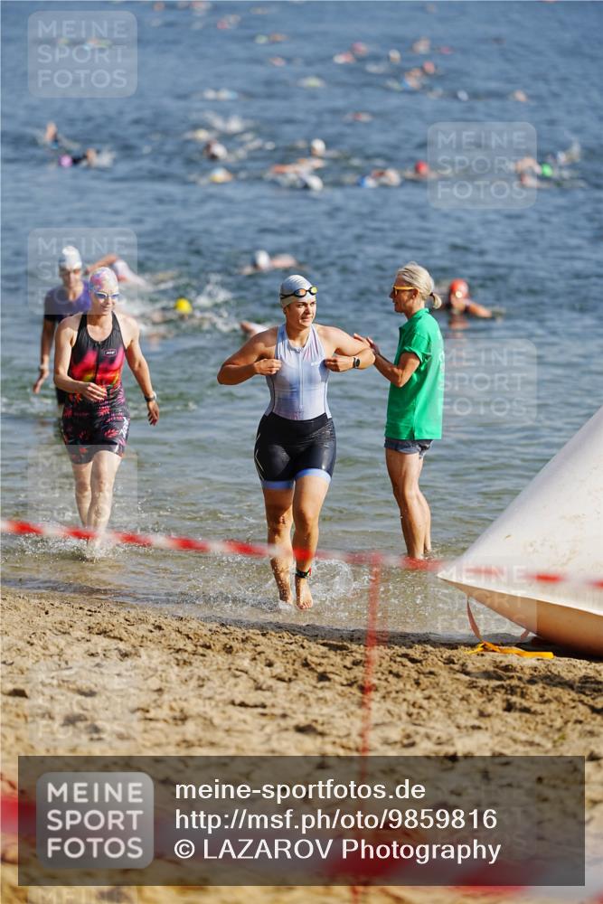 21.06.2026 - 29. Vierlanden-Triathlon LAZAROV Photography http://msf.ph/oto/9859816 21.06.2026 08:36:28 Schwimmen  meine-sportfotos.de