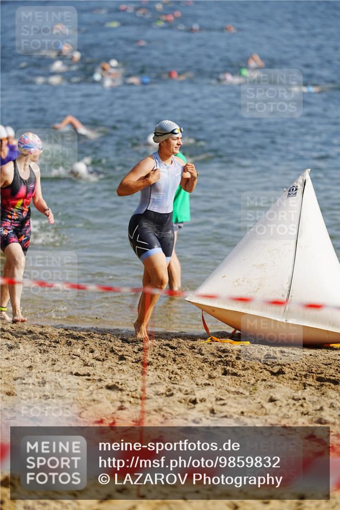 21.06.2026 - 29. Vierlanden-Triathlon LAZAROV Photography http://msf.ph/oto/9859832 21.06.2026 08:36:30 Schwimmen  meine-sportfotos.de