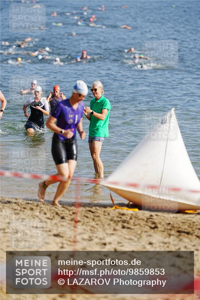 21.06.2026 - 29. Vierlanden-Triathlon LAZAROV Photography http://msf.ph/oto/9859853 21.06.2026 08:36:34 Schwimmen  meine-sportfotos.de