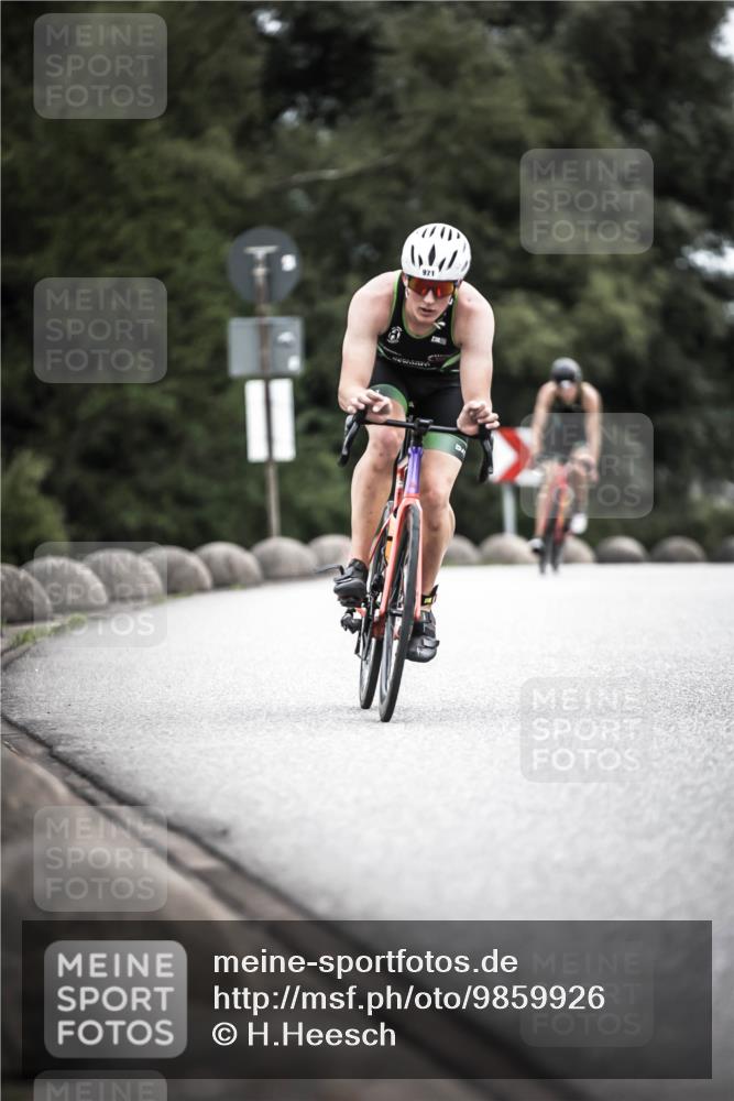 21.06.2026 - 29. Vierlanden-Triathlon H.Heesch http://msf.ph/oto/9859926 21.06.2026 12:06:27 Radfahren 754, 833, 909, 920, 959, 970, 971 meine-sportfotos.de